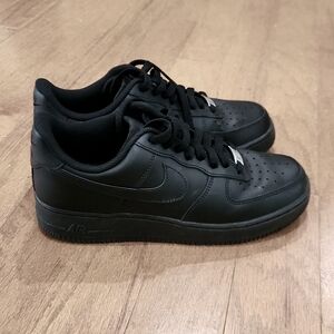 Nike Air‎ Force  1